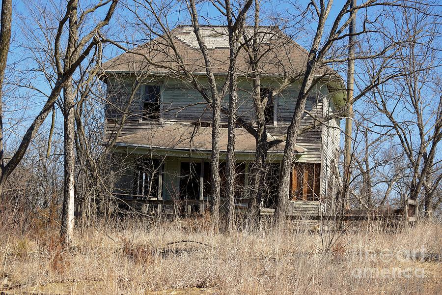 Forgotten House Photograph by Mark McReynolds - Pixels