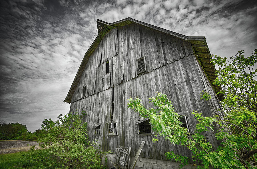 Forgotten Indiana Barn  Photograph by Anthony Doudt