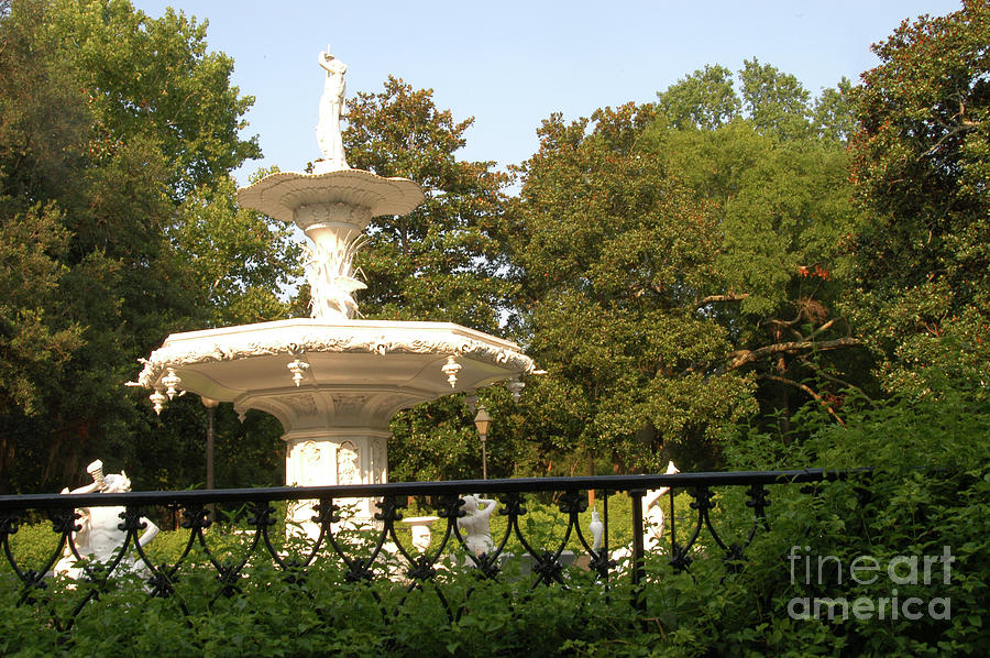 Forsyth Fountain Photograph by Bob Phillips - Fine Art America