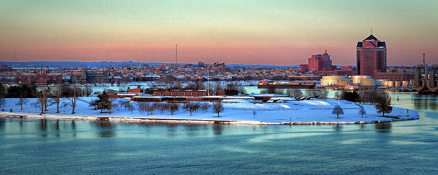 Baltimore Photograph - Fort McHenry Shrouded in Snow by Bill Swartwout