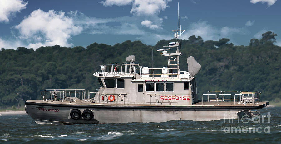 Fort Ripley Pilot Boat Photograph by Dale Powell