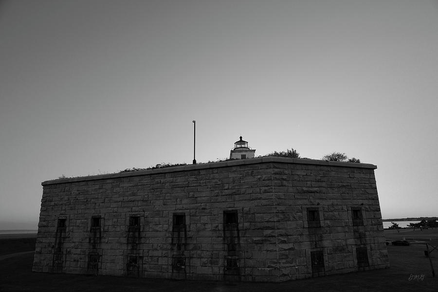 Fort Taber NB II BW Photograph by David Gordon