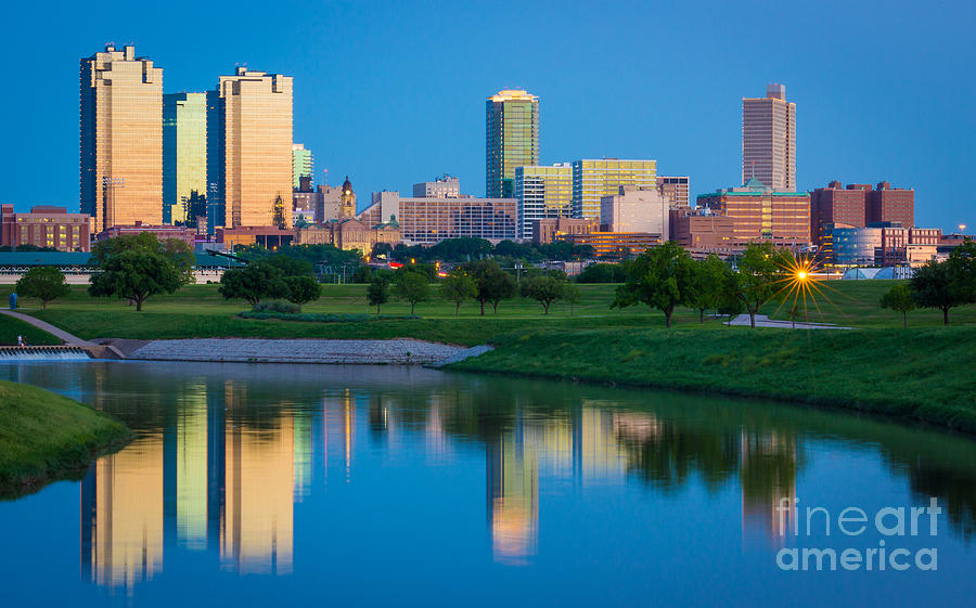 Dallas Photograph - Fort Worth Mirror by Inge Johnsson