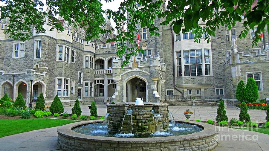 Castle Painting - Fountain in Front of Casa Loma in Toronto by John Malone