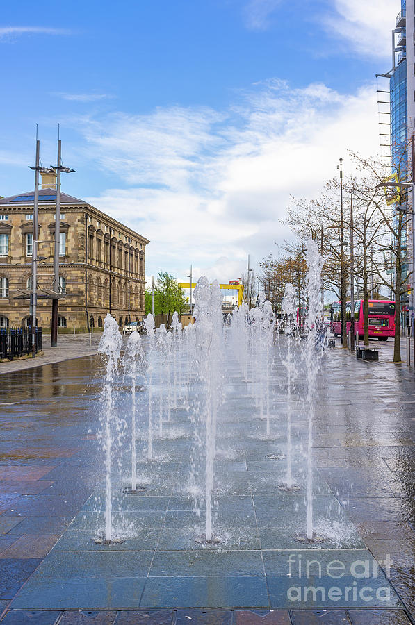 Fountains, Queens Square, Belfast.  Photograph by Jim Orr