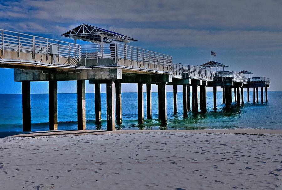 Four Seasons Fishing Pier By Paul Lindner - 