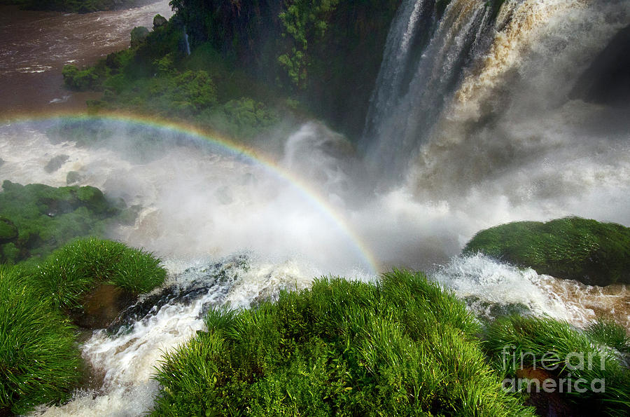 Waterfall Photograph - Foz do Iguacu 6 by Bob Christopher