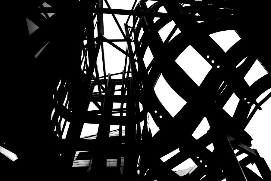City Photograph - Frank Gehrys Lou Ruvo Center Spiral Black and White by Matt Quest