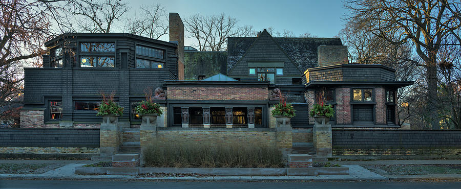 Architecture Photograph - Frank Lloyd Wright Home and Studio Oak Park Illinois by Steve Gadomski