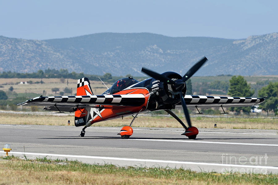 Frank Van Houten in Sukhoi SU26 Photograph by Atsametakis