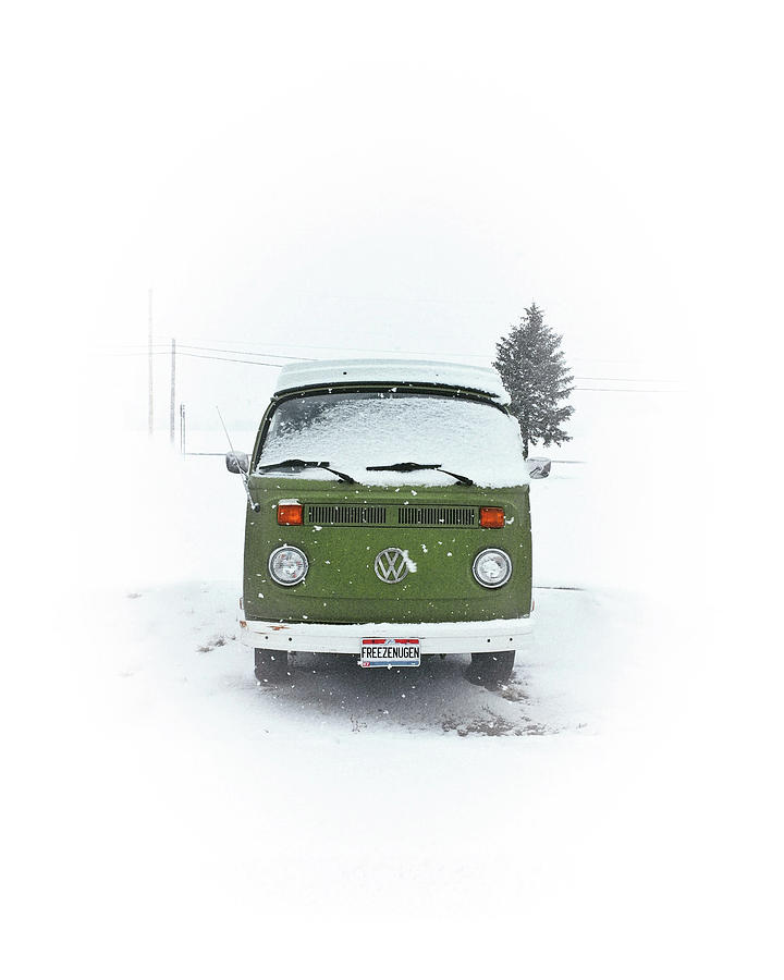 Winter Photograph - Freezenugen by Andrew Weills