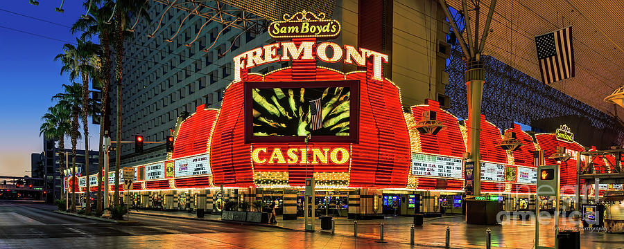 Las Vegas Photograph - Fremont Casino Entrance by Aloha Art