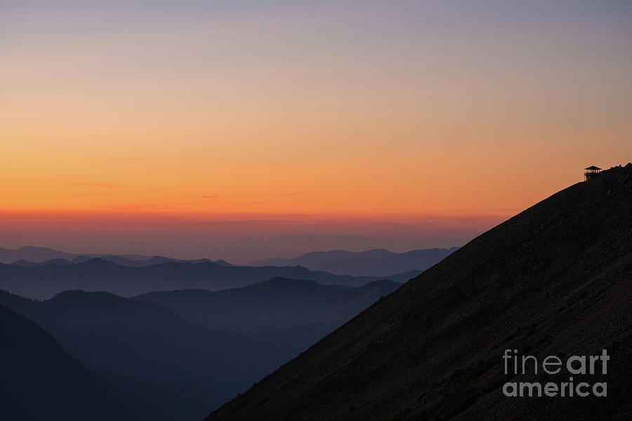 Mount Rainier National Park Photograph - Fremont Lookout Sunset Layers Vision by Mike Reid