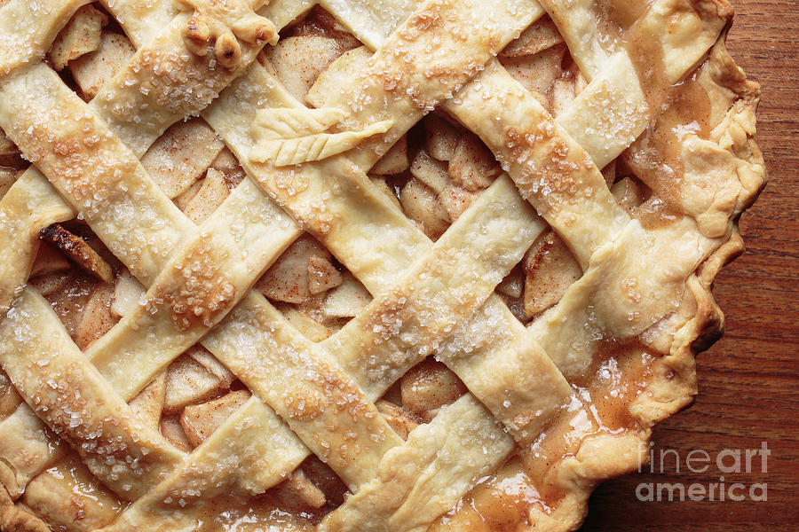 Fresh baked apple pie Photograph by Edward Fielding
