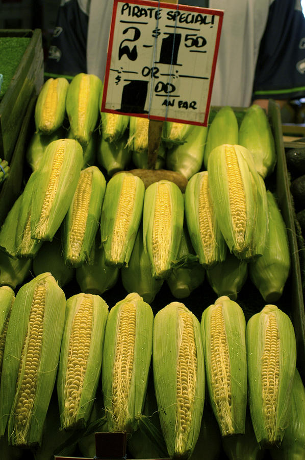 Fresh Corn at the Public Market Photograph by Henri Irizarri