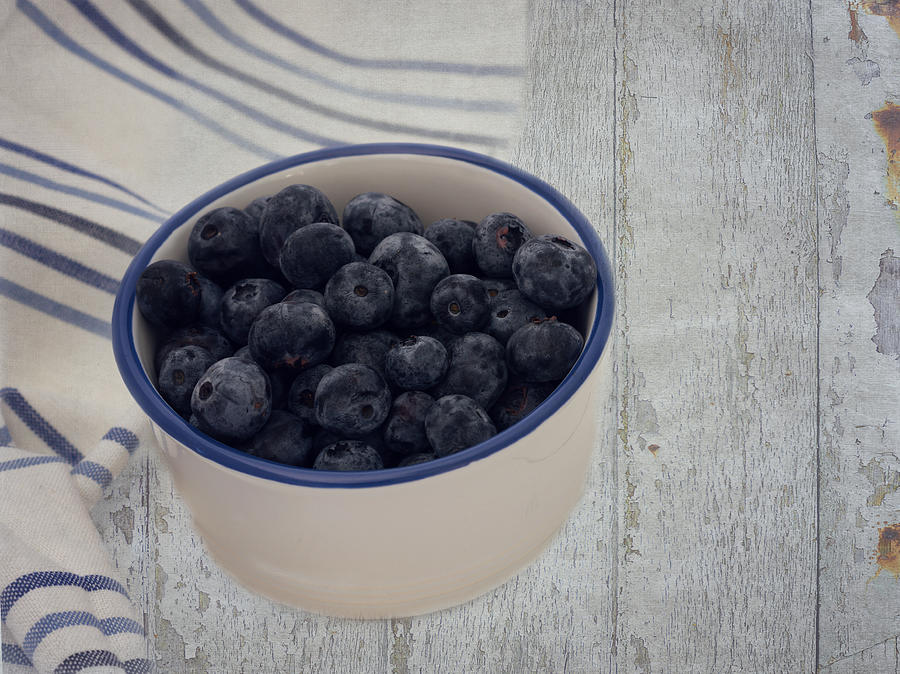 Blueberry Photograph - Fresh by Kim Hojnacki