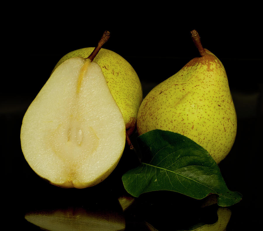 Fresh Pears Fruit Photograph by David French