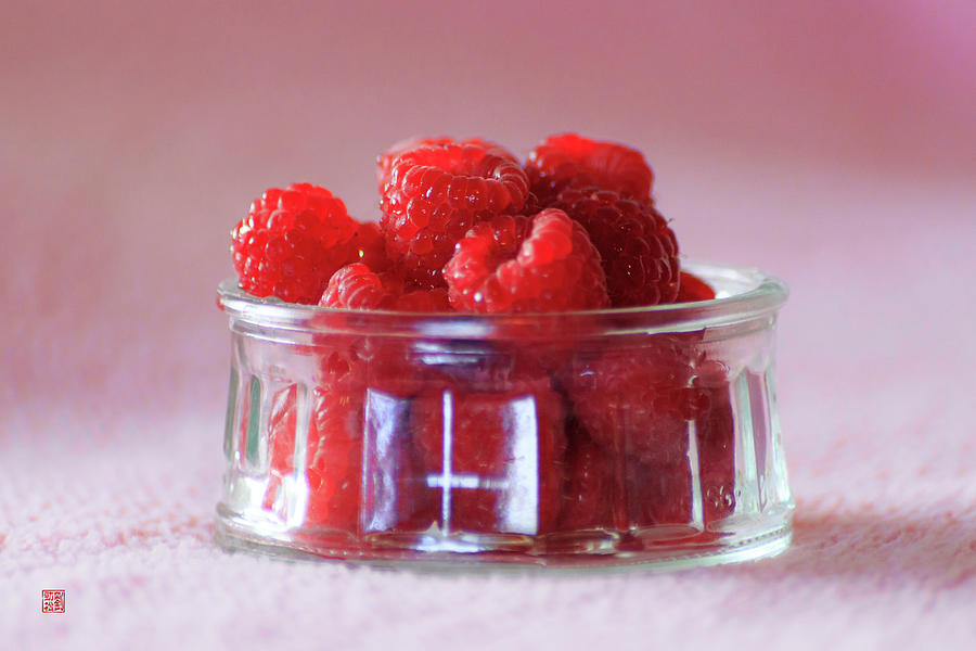 Fresh Raspberries by Geoffrey Lewis Fresh Raspberries by Geoffrey Lewis