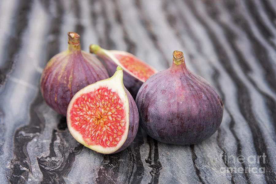 Fresh ripe figs Photograph by Sophie McAulay