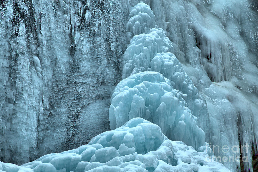 Frozen Falls Along The Icefields Parkway Photograph by Adam Jewell