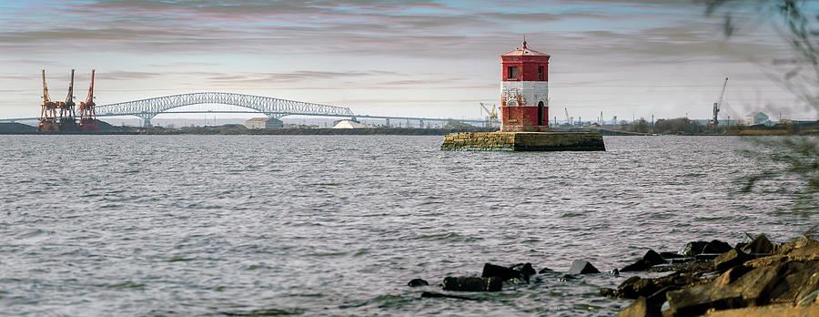 Ft. Howard Lighthouse - Pano Photograph by Brian Wallace