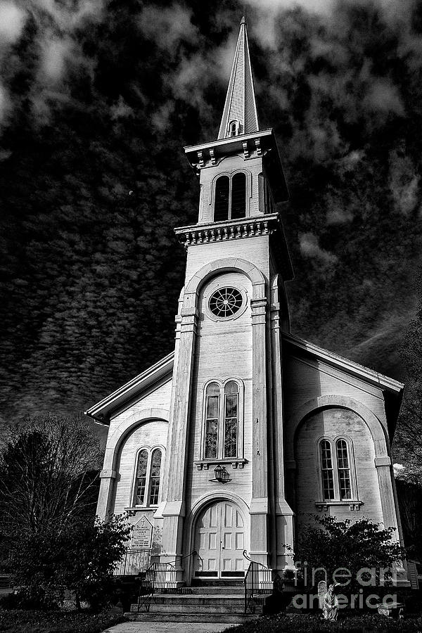 Black And White Photograph - Full Framed New Preston Congregational Church by Grant Dupill