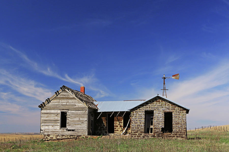 Full Frontal Prairie Home Photograph by Christopher McKenzie