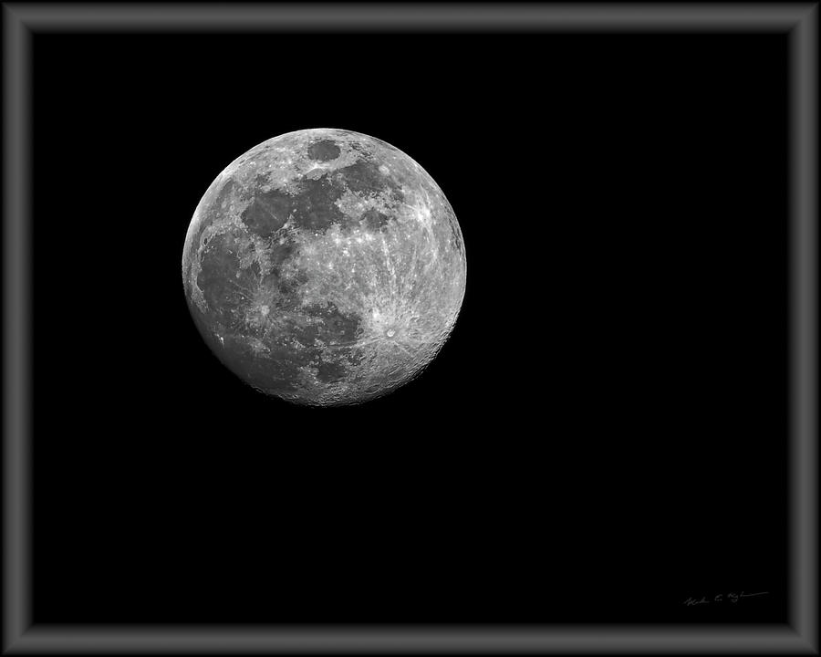 Full Moon H1809 Photograph