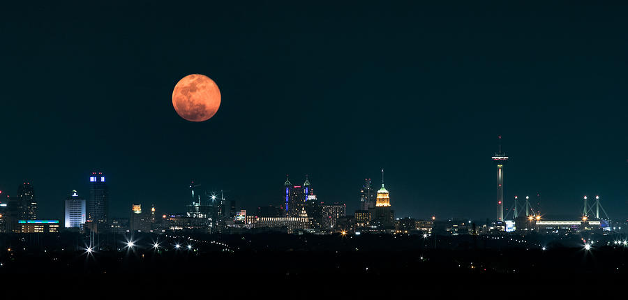 San Antonio Photograph - Full Moon Over San Antonio by Janice Grantz