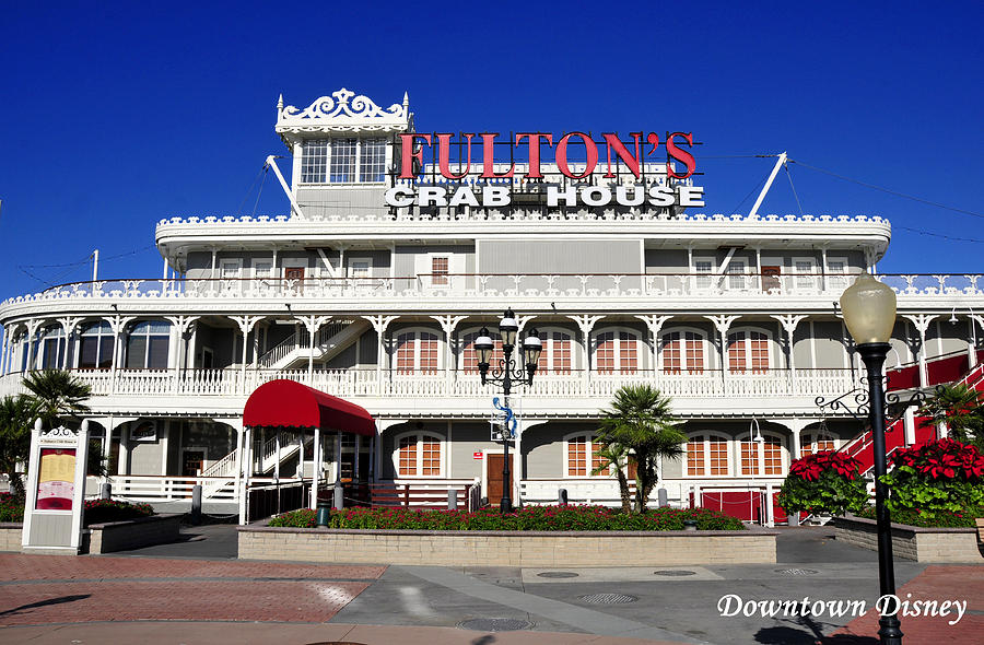 Fultons Crab House A Photograph by David Lee Thompson