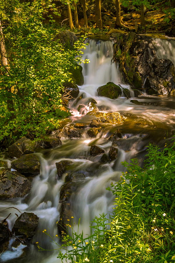 Fumee Falls Photograph by Chuck De La Rosa