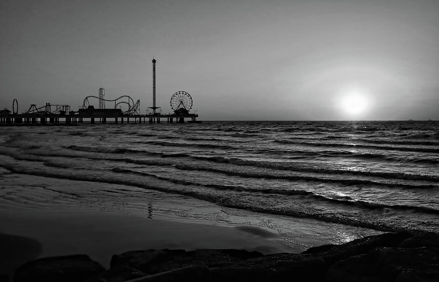 Galveston Sunrise Black and White Photograph by Judy Vincent