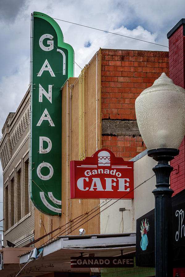 Ganado Theater and Cafe Photograph by Debra Martz