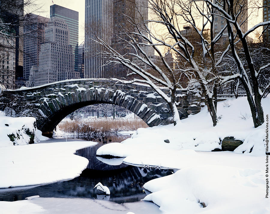 Gapstow Bridge Photograph by Mark Ivins - Fine Art America