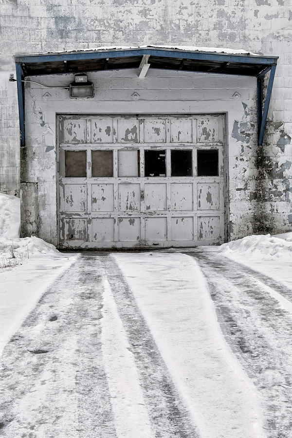 Garage Door Photograph by Tom Singleton