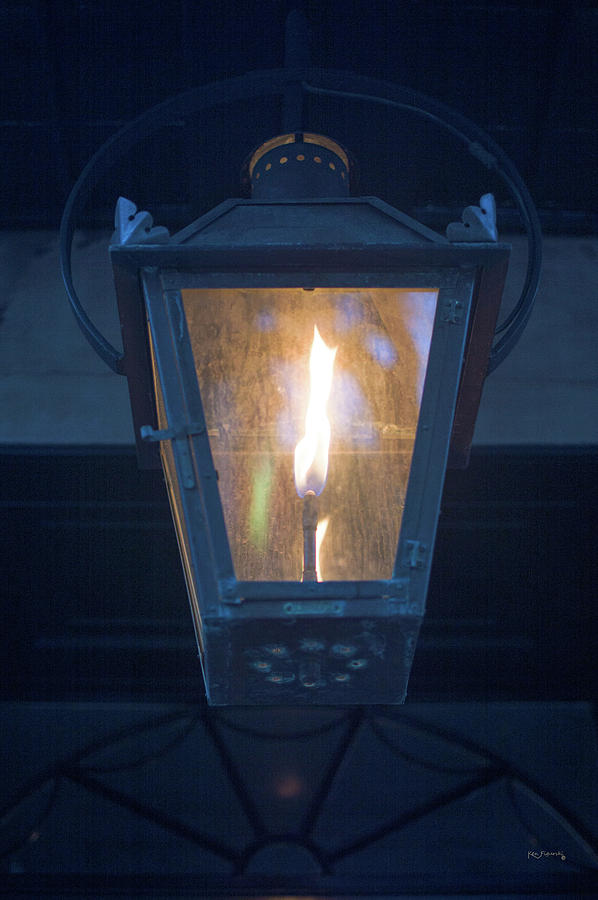 Gas Lamp Charleston South Carolina Photograph by Ken Figurski