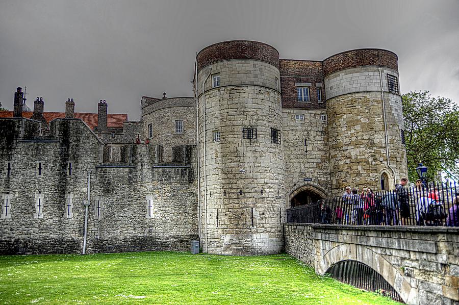 Gates to the Tower of London Photograph by Karen McKenzie McAdoo
