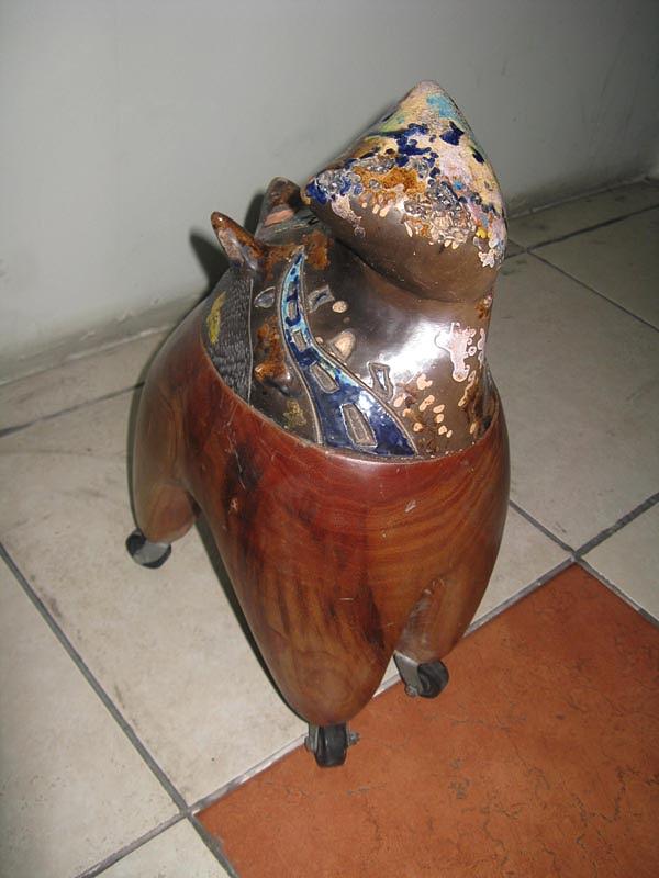 Ceramica Sculpture - Gatito ambulante by Carola Cespedes pulido