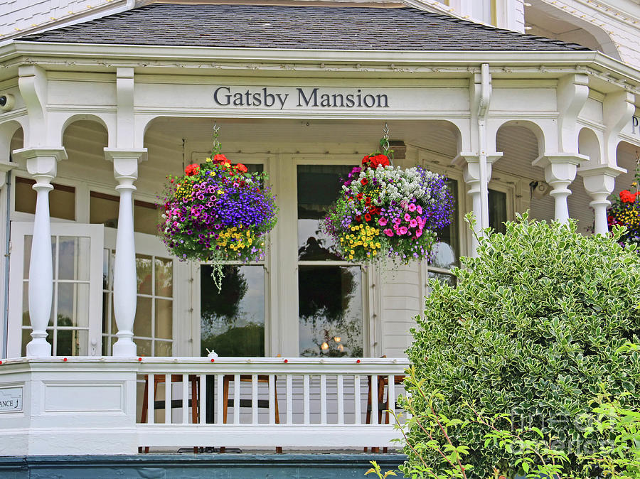 Gatsby Mansion   2873 Photograph by Jack Schultz
