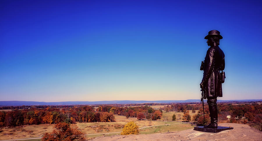 General Warren Statue - Gettysburg Photograph by Mountain Dreams