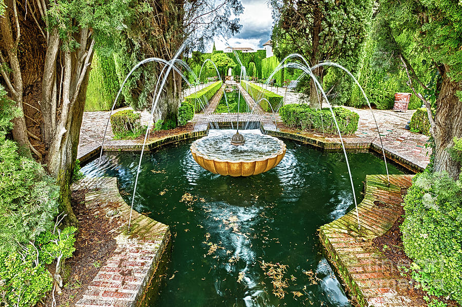 Generalife gardens Granada Photograph by Benny Marty