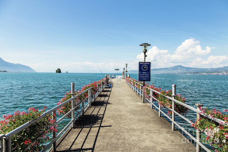 Geneva lake Photograph by Didier Marti