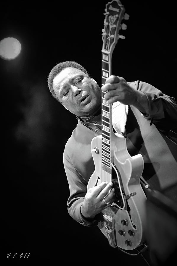George Benson B and W Photograph by Jean Francois Gil