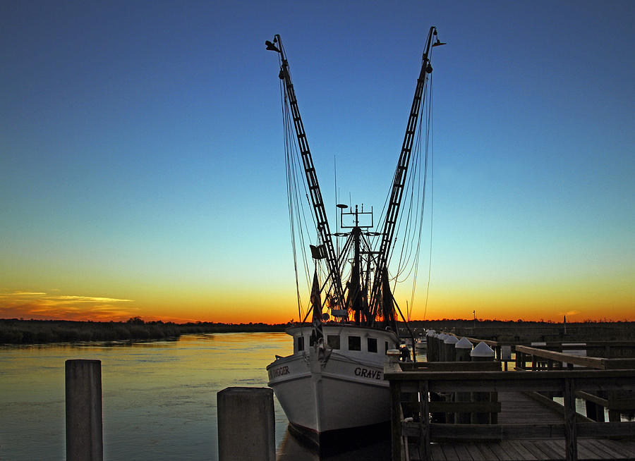 Georgia Fishing Boat Sunset Photograph by Bob Slitzan
