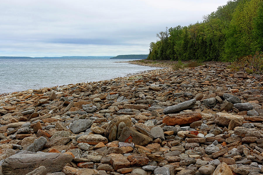 Georgian Bay Rocky Shoreline Photograph by Barbara McMahon