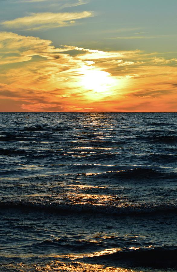 Georgian Bay Sunset  Photograph by Lyle Crump