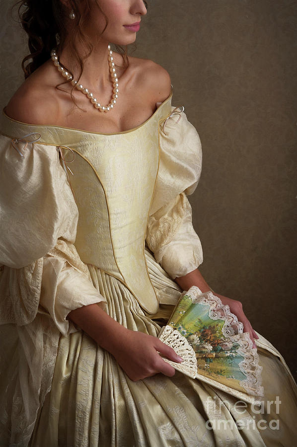 Georgian period woman seated Photograph by Lee Avison