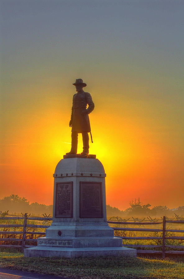 Gettysburg 13th Vermont Infantry Morning Sunrise Photograph by Randy Steele
