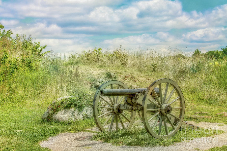 Gettysburg Battlefield Cannon Ver Two Digital Art by Randy Steele