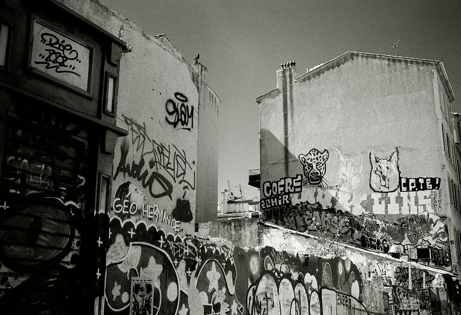 Marseille Photograph - Ghetto Art by Shaun Higson.
